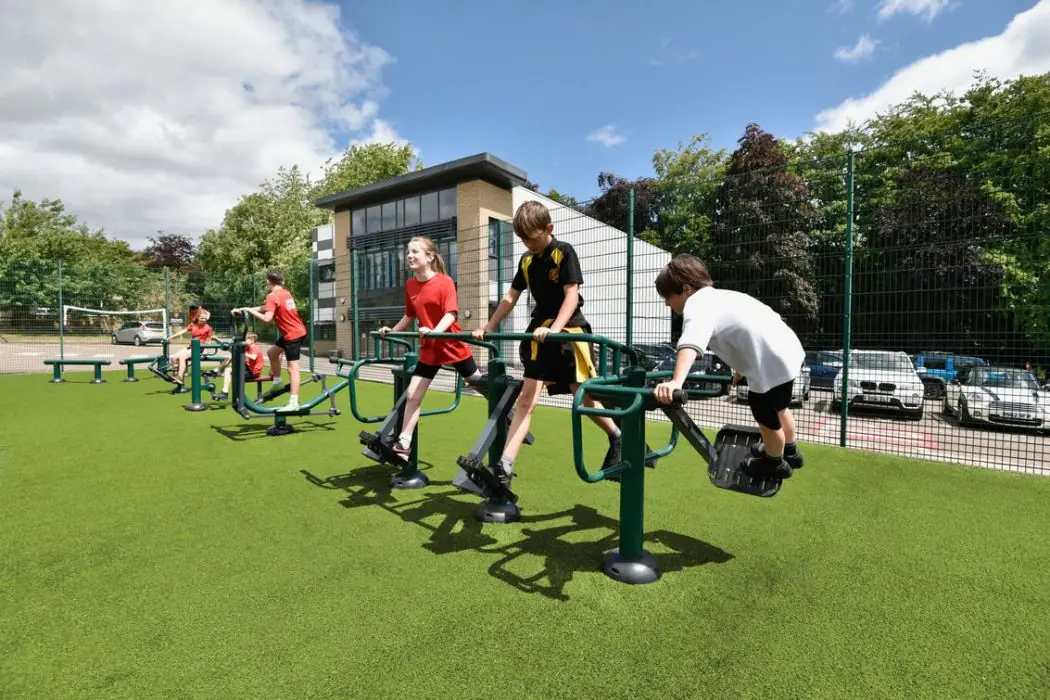 Promoting Outdoor Physical Activity in School | Bedford